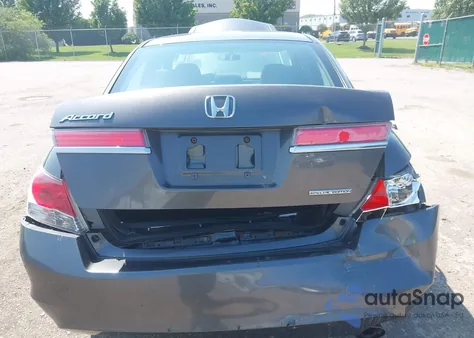 2011 Honda Accord 2.4 Se from USA, damaged, VIN 1HGCP2F65BA135828